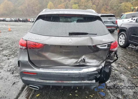 2023 Mercedes-Benz Gla 250 4Matic z USA, uszkodzony, nr VIN W1N4N4HB1PJ484127